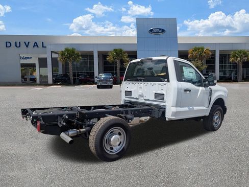 New 2025 Ford F350 XL AWD/4WD image 4