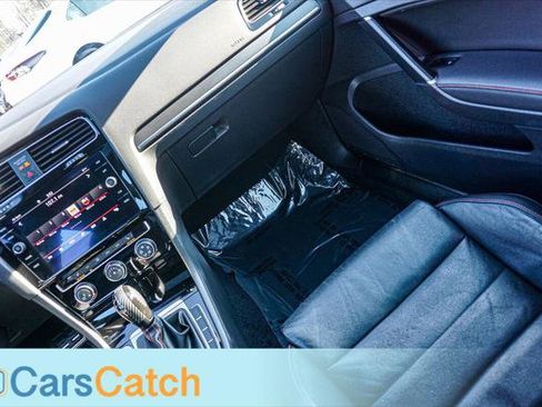 Used 2021 Volkswagen GTI SE image 26