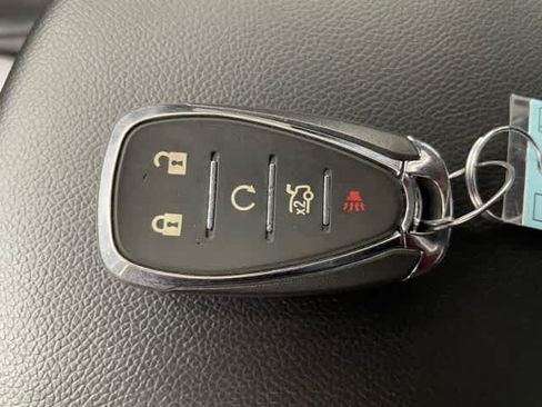Certified 2025 Chevrolet Malibu RS FWD image 21