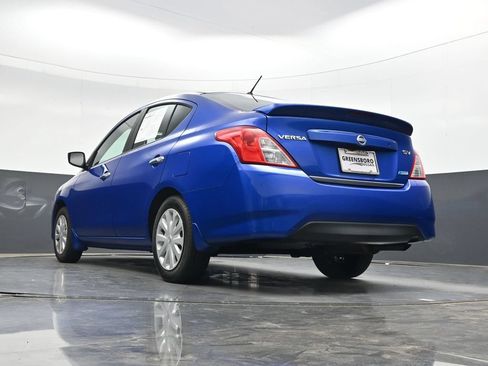 Used 2015 Nissan Versa SV FWD image 40