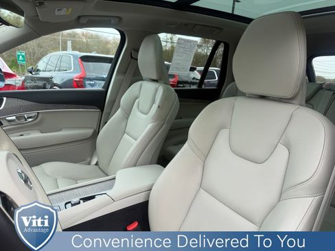 Certified 2023 Volvo XC90 B5 Plus w/ Protection Package Premier AWD/4WD image 17