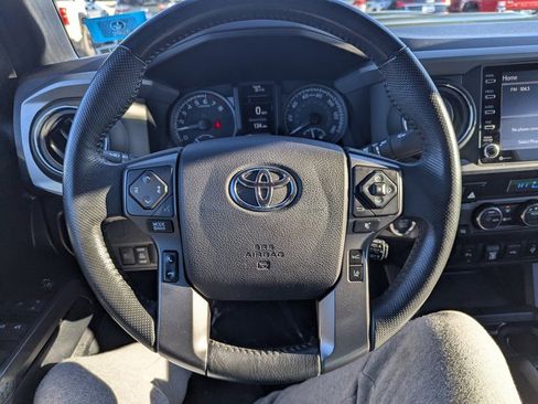 Used 2021 Toyota Tacoma TRD Sport image 23