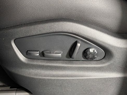 New 2026 Porsche Cayenne AWD/4WD image 29