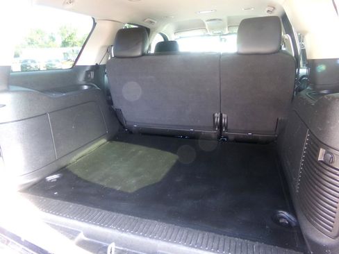 Used 2012 Chevrolet Tahoe 4WD w/ Skid Plate Package image 32