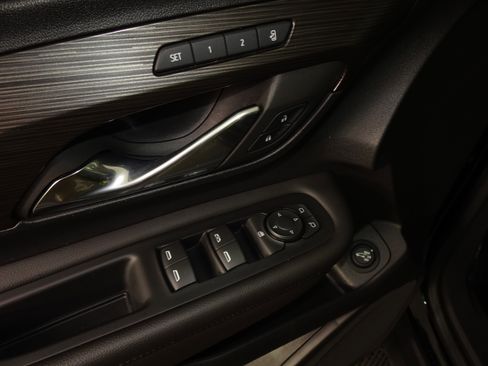 Used 2023 GMC Terrain SLT w/ LPO, Floor Liner Package image 45