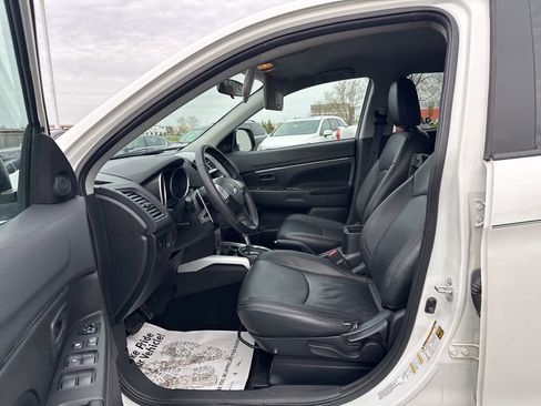Used 2013 Mitsubishi Outlander Sport ES AWD/4WD image 27