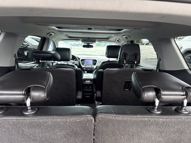 Used 2018 GMC Acadia SLT AWD/4WD image 25