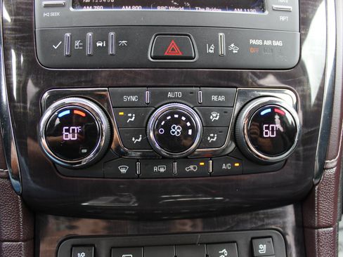 Used 2015 Buick Enclave Premium w/ Experience Buick Package AWD/4WD image 29