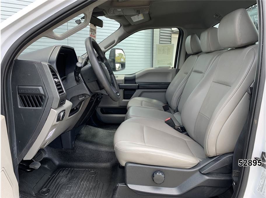 Used 2022 Ford F550 4x4 Regular Cab Super Duty image 26