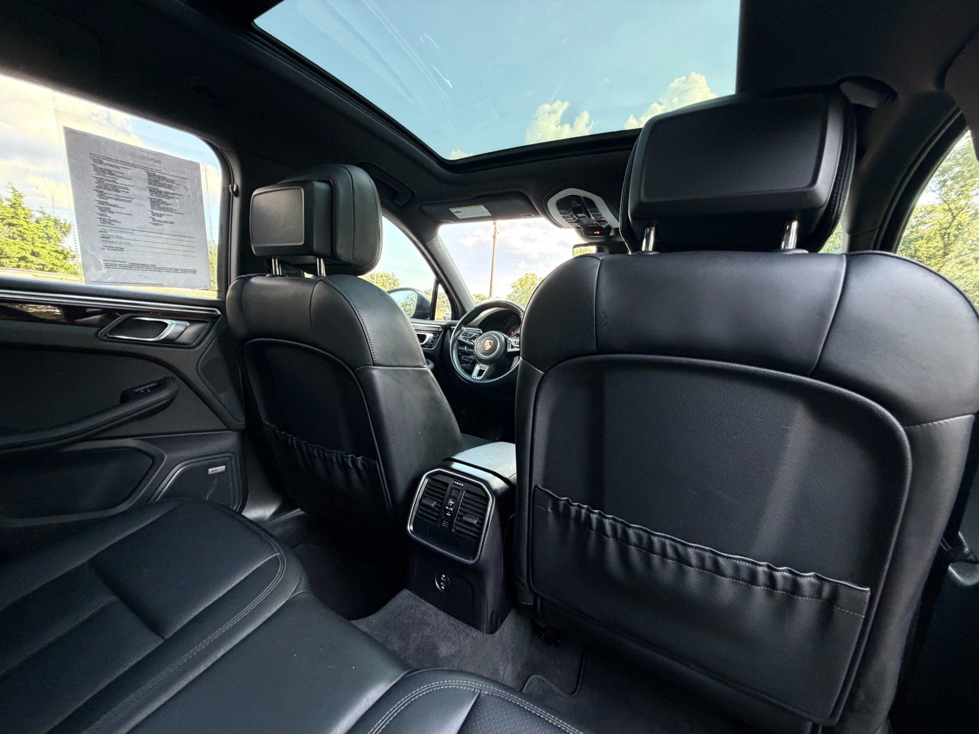 Used 2021 Porsche Macan S AWD/4WD image 13