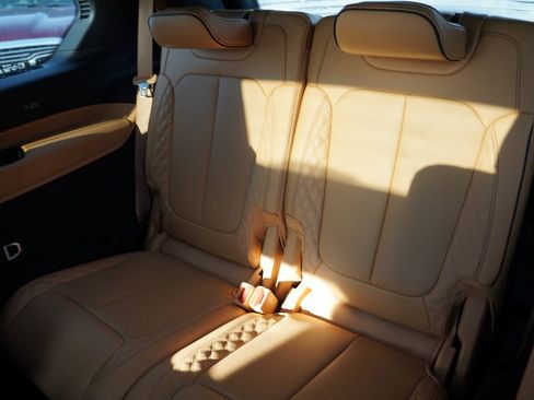 Certified 2024 Jeep Grand Cherokee L Summit w/ High Altitude Package image 19