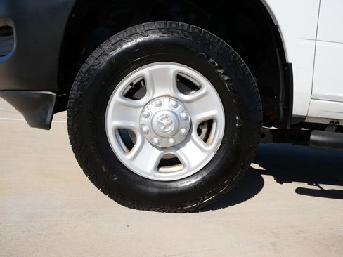 Used 2022 RAM 2500 Tradesman image 12