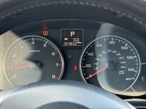 Used 2013 Subaru Outback 2.5i Premium AWD/4WD image 16