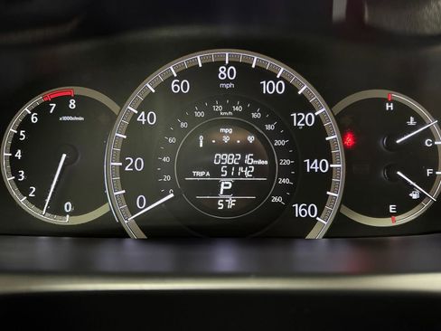 Used 2014 Honda Accord EX-L image 32