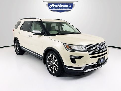 Used 2018 Ford Explorer Platinum AWD/4WD image 1
