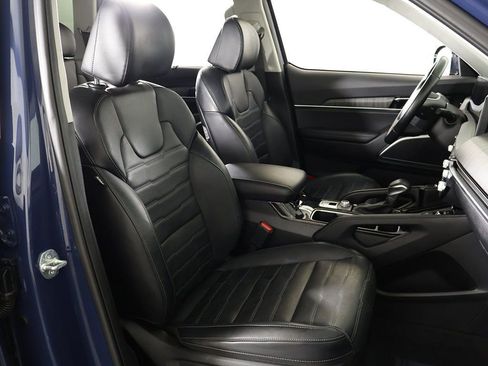 Used 2024 Kia Telluride SX Prestige AWD/4WD image 37