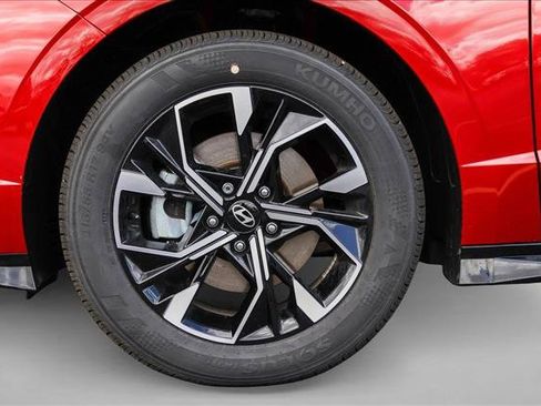 Certified 2025 Hyundai Sonata SEL image 9