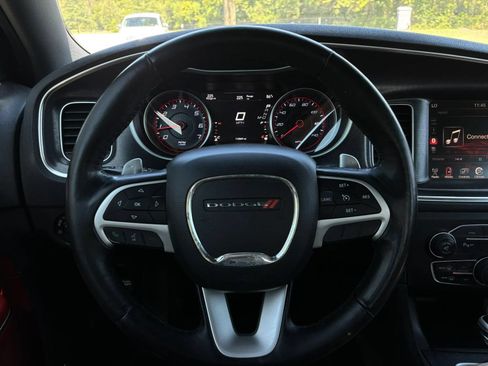 Used 2015 Dodge Charger SXT w/ AWD Plus Group image 23