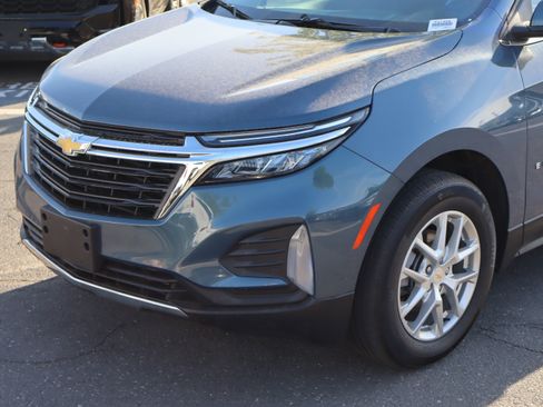 Used 2024 Chevrolet Equinox LT FWD image 6