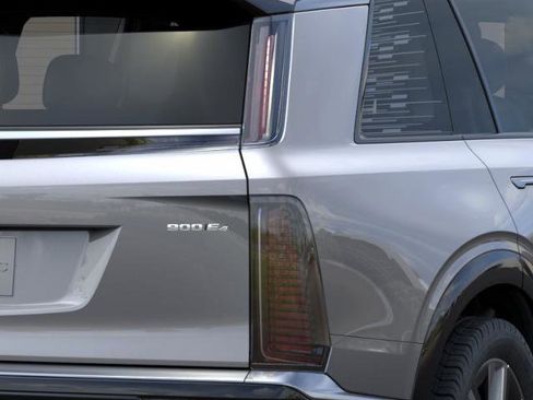 New 2026 Cadillac Vistiq Luxury image 11