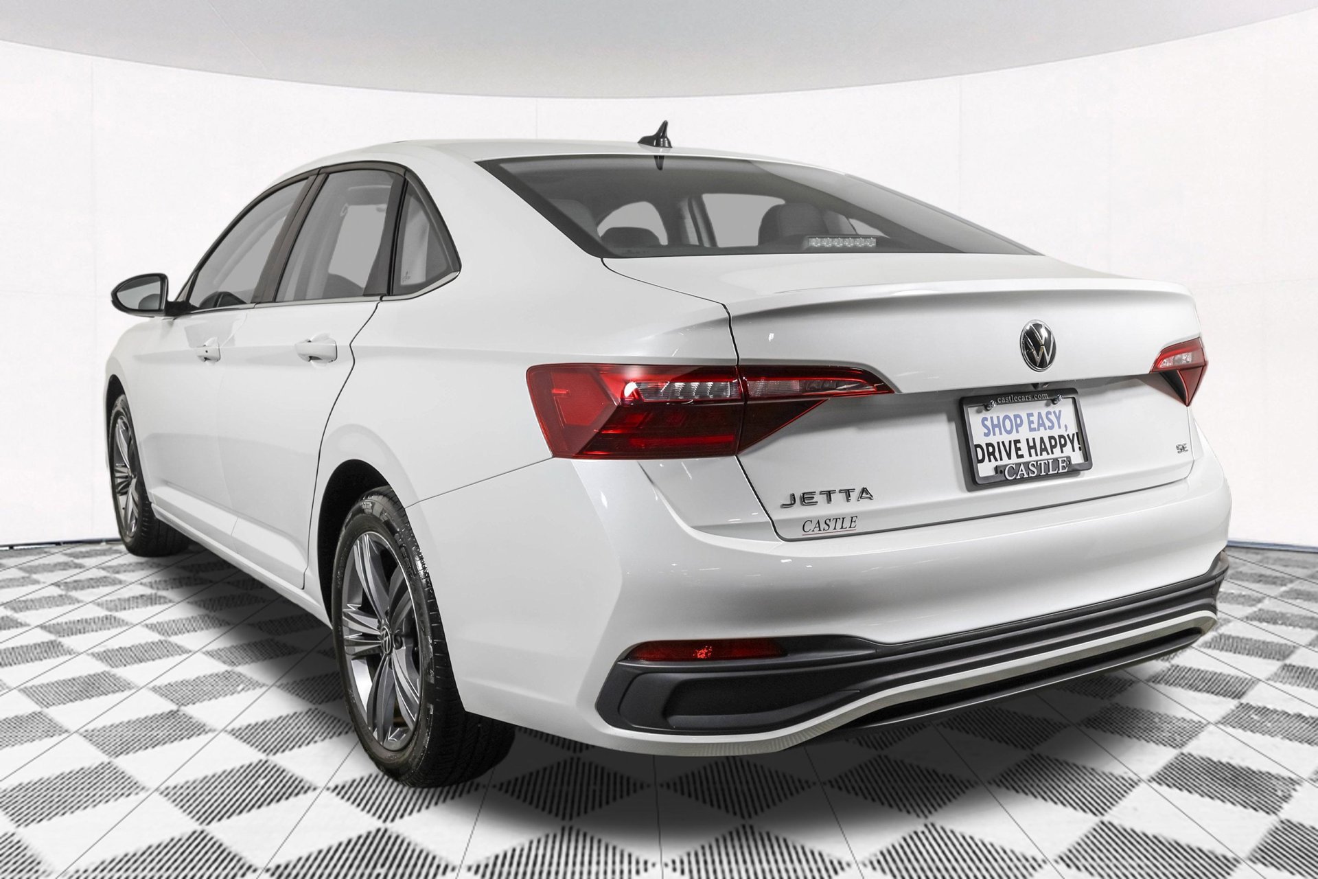 Used 2023 Volkswagen Jetta SE FWD image 19