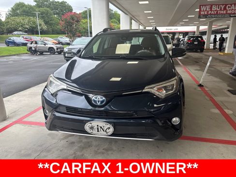Used 2017 Toyota RAV4 Limited AWD/4WD image 1