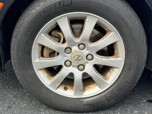 Used 2002 Lexus ES 330 FWD image 2