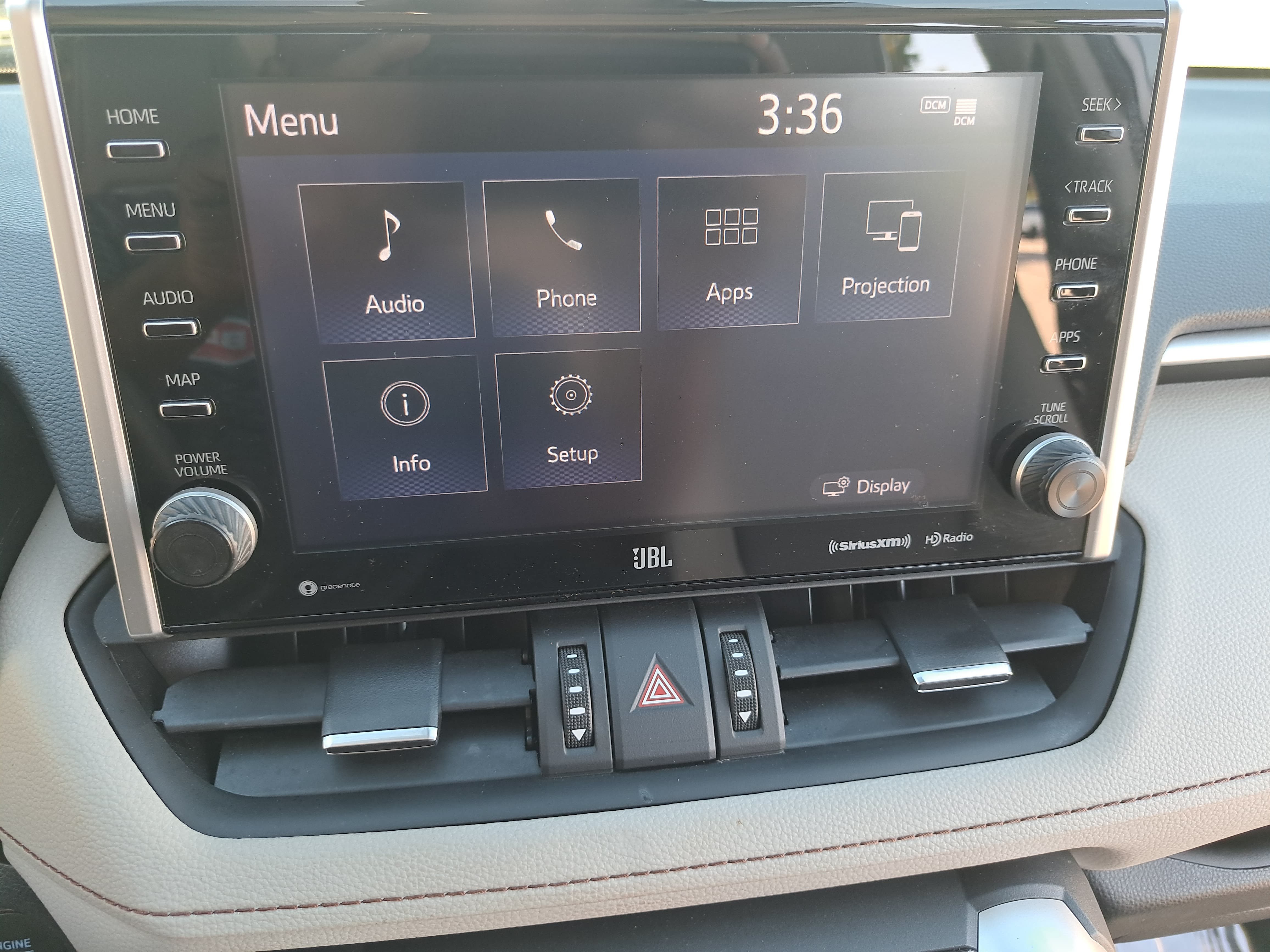 Used 2022 Toyota RAV4 XLE Premium AWD/4WD image 20