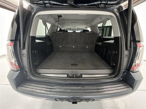 Used 2019 GMC Yukon XL SLT w/ HD Trailering Package image 25