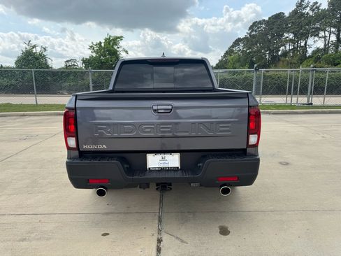 Used 2025 Honda Ridgeline RTL+ image 6