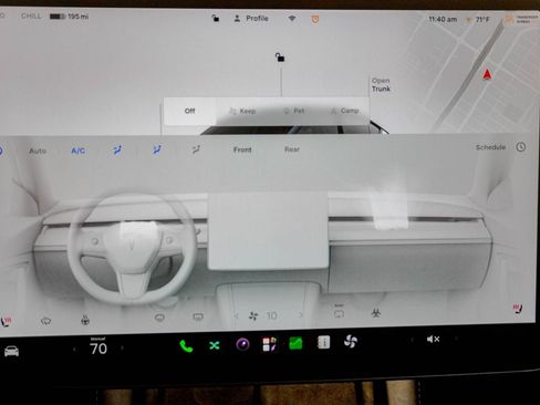 Used 2024 Tesla Model Y Long Range AWD/4WD image 25