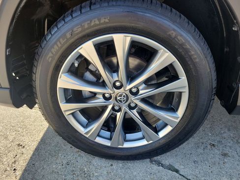 Certified 2017 Toyota RAV4 Limited image 30