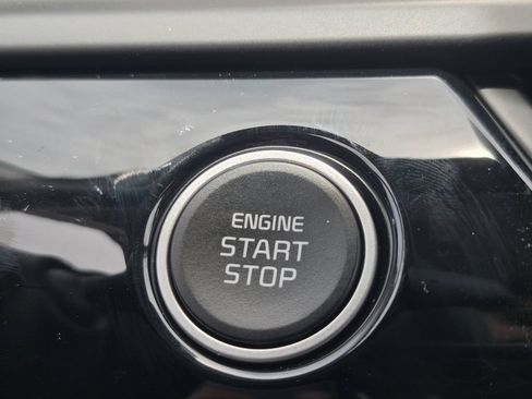 New 2026 Kia Seltos S AWD/4WD image 22
