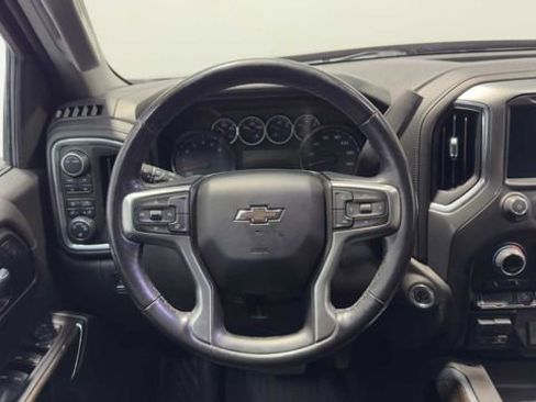 Used 2021 Chevrolet Silverado 1500 LT Trail Boss image 16