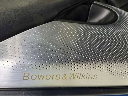 Used 2020 McLaren GT image 35