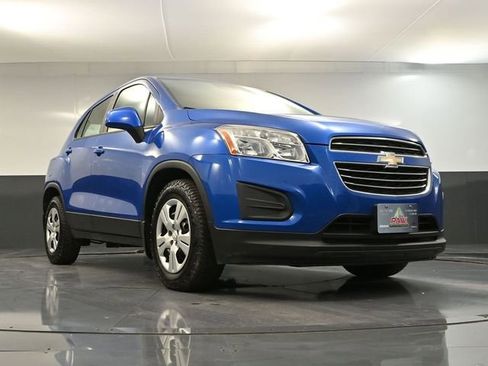 Used 2016 Chevrolet Trax LS w/ LPO, Protection Package image 45