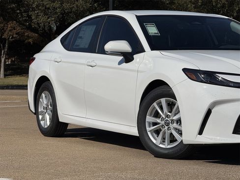 New 2026 Toyota Camry LE image 3