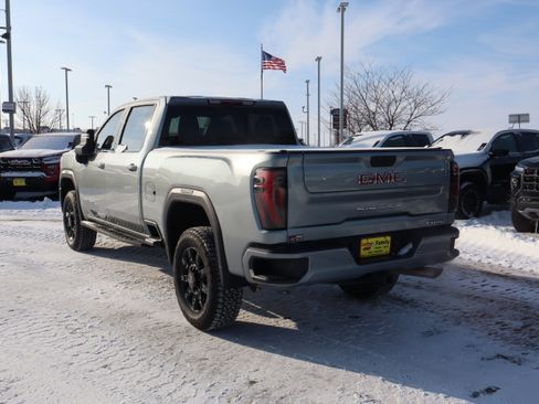 Certified 2024 GMC Sierra 2500 AT4 w/ AT4 Premium Plus Package image 4