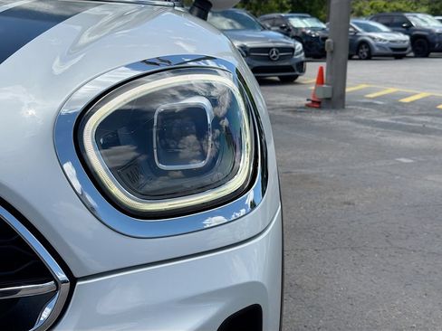 Used 2024 MINI Cooper Countryman S w/ Storage Package FWD image 9