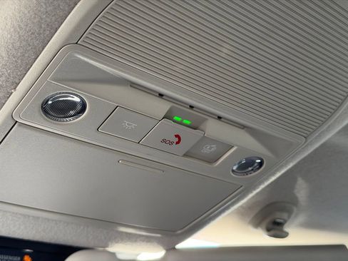 New 2026 Nissan Kicks SR image 30