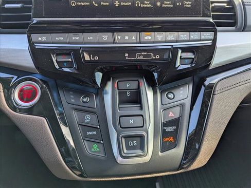 New 2026 Honda Odyssey Touring image 20