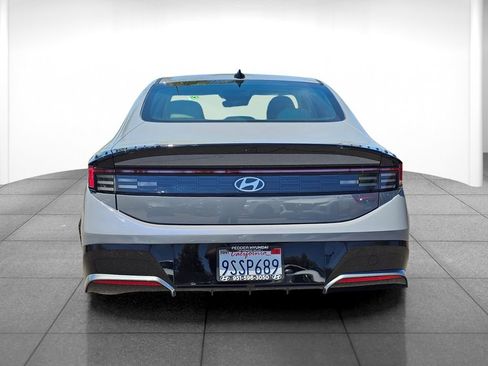 Certified 2025 Hyundai Sonata SEL AWD/4WD image 5