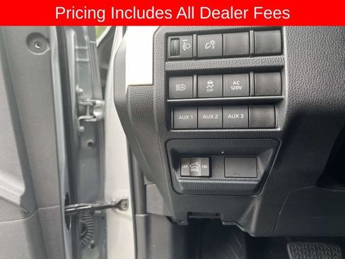 Used 2024 Toyota Tacoma TRD Off-Road w/ TRD Off Road Upgrade Package AWD/4WD image 25