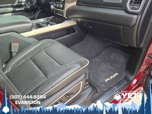 Used 2019 RAM 1500 Laramie image 17