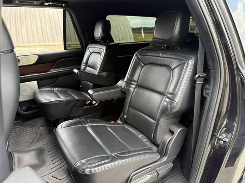 Used 2021 Lincoln Navigator L Reserve image 33