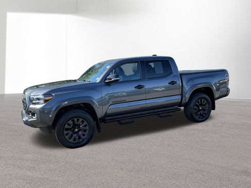 Used 2023 Toyota Tacoma Limited w/ Nightshade Package AWD/4WD image 7