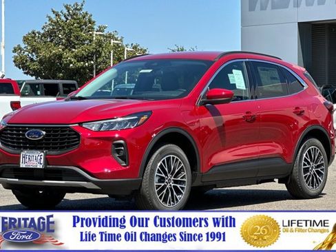 New 2025 Ford Escape SE image 8