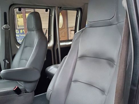 Used 2013 Ford E-350 and Econoline 350 XL image 19