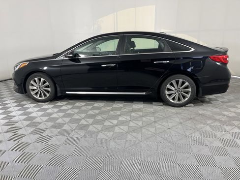 Used 2017 Hyundai Sonata Sport w/ Value Edition Package 02 image 4