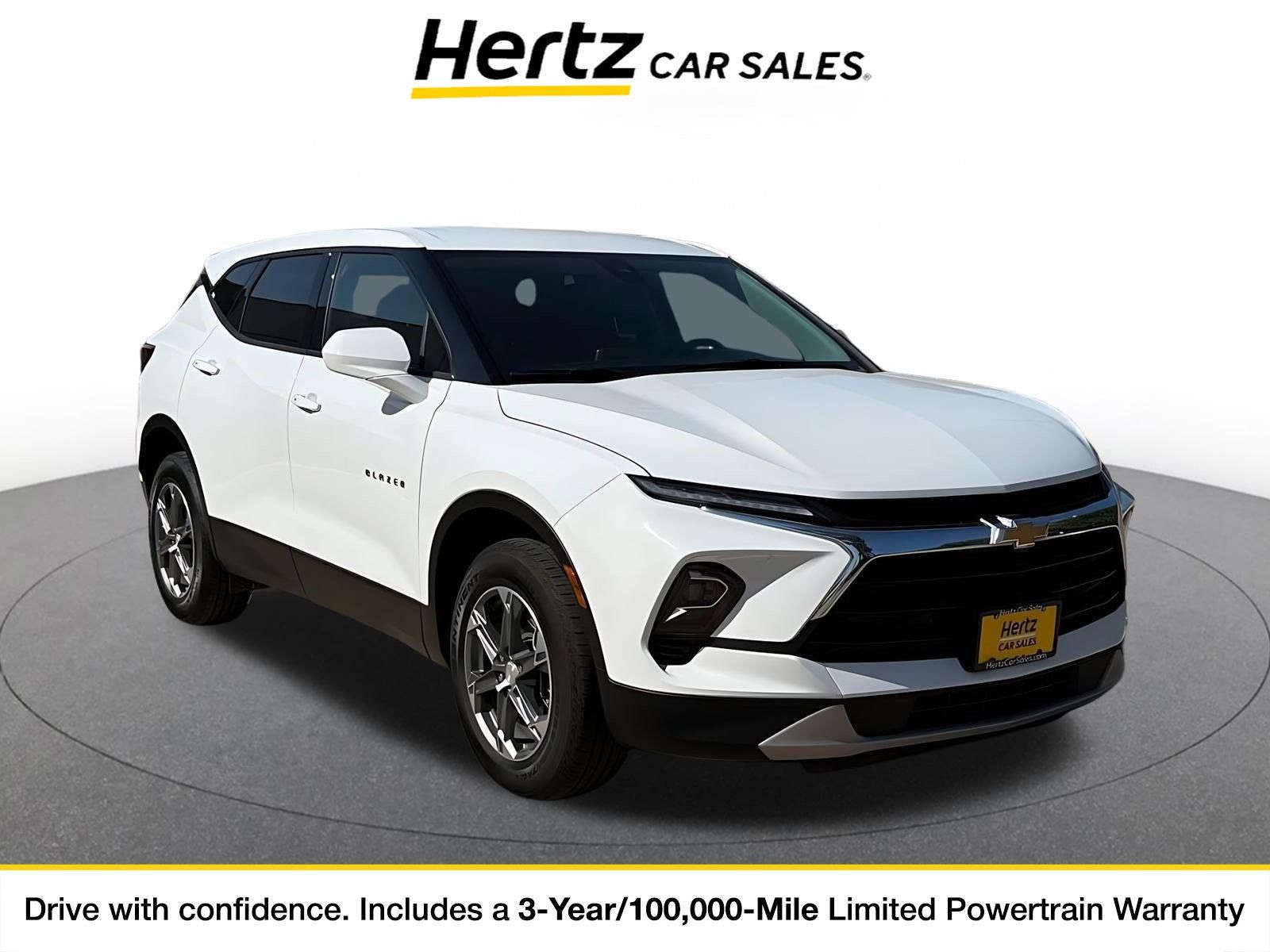 Used 2026 Chevrolet Blazer LT FWD image 1